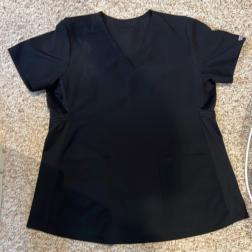 Maternity scrub top-black